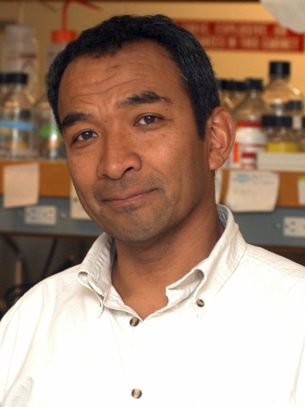Headshot of Lee Riley